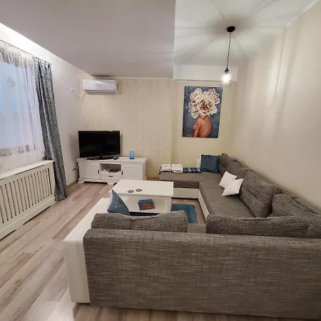 בוקרשט Morii Lake Special Apartment מראה חיצוני תמונה